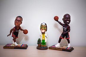 Breathtaking Family Designer Villa w/ Private Pool & Tropical Garden