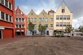 Punda City Centre Penthouse at Plaza JoJo