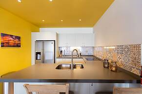 Punda City Centre Penthouse at Plaza JoJo