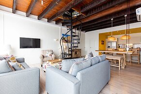 Punda City Centre Penthouse at Plaza JoJo