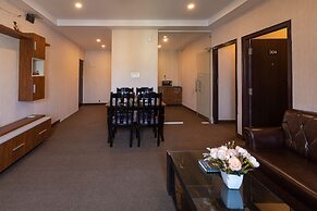 Vera by Bisque Brookefield