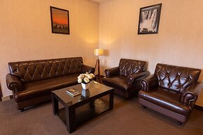 Vera by Bisque Brookefield