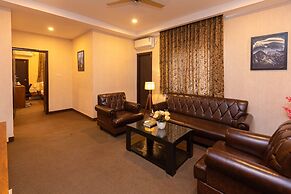 Vera by Bisque Brookefield