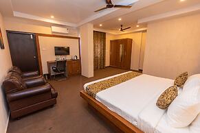 Vera by Bisque Brookefield