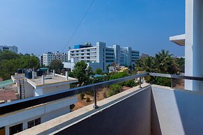 Vera by Bisque Brookefield