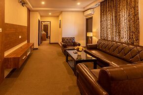 Vera by Bisque Brookefield