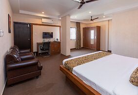 Vera by Bisque Brookefield