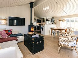 6 Person Holiday Home in Lokken-by Traum