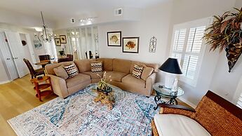 SPC 9136 - Ground Floor 2 BR short walk to beach right by pool by RedA