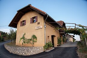 Vineyard Cottage Brodaric