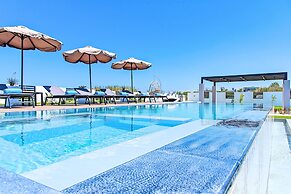 Villa Solaris Heated Pool & Hot Tub