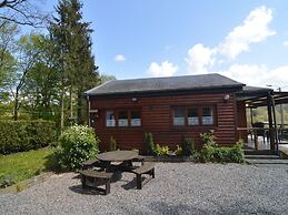 Comfortable Chalet in Petithan With Garden