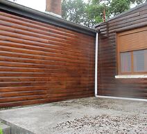 Comfortable Chalet in Petithan With Garden