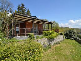 Comfortable Chalet in Petithan With Garden