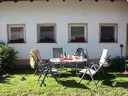Spacious Holiday Home in Neureichenau-schimmelbach
