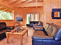 Comfortable Chalet at 1500m With Sauna