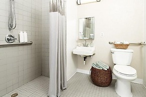 InTown Suites Extended Stay Carrollton TX – West Trinity Mills
