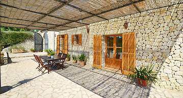 Belvilla by OYO Volta