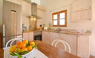 Belvilla by OYO Volta