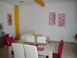Luxurious Apartment in Sajini Croatia With Terrace