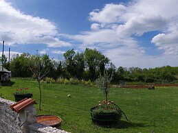 Luxurious Apartment in Sajini Croatia With Terrace
