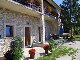 Luxurious Apartment in Sajini Croatia With Terrace