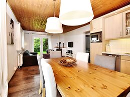 Charming Holiday Home in Gouvy with Hot Tub