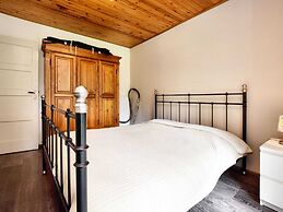 Charming Holiday Home in Gouvy with Hot Tub