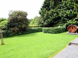 Charming Holiday Home in Gouvy with Hot Tub