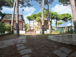 Expansive Apartment in Rosolina Mare near Beach