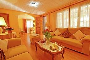 Belvilla by OYO Benestar