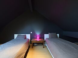 Modern Cottage in Vaux-sur-sure With Sauna