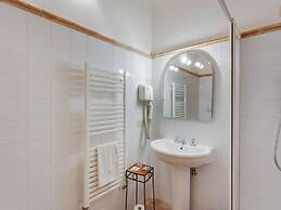 Apartment With Pool in Barberino Val D'elsa