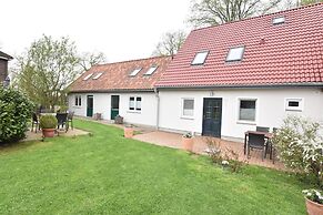 Schoene Ferienwohnung in Stellshagen mit Garten