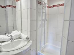 Luxurious Villa in Stoumont With Sauna