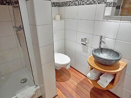 Luxurious Villa in Stoumont With Sauna