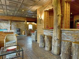 Luxurious Villa in Stoumont With Sauna