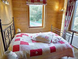 Luxurious Villa in Stoumont With Sauna