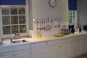 Spacious Family Villa, Offagne