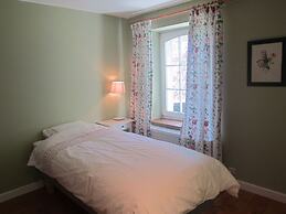 Cottage in Offagne With Terrace