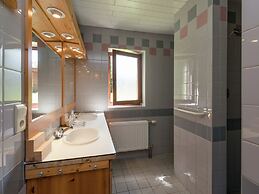 Perfect Holiday Home in Waimes With Swimming Pool