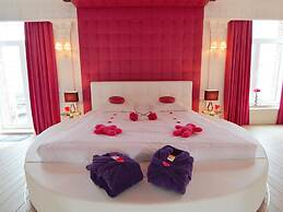 Lush Apartment with Sauna, Hot Tub, Mountain Views in Ensival