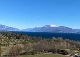 Elegant Art Nouveau Villa With Private Pool Near the Lake