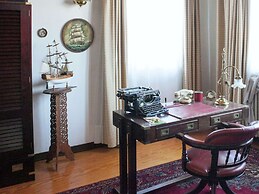 Elegant Art Nouveau Villa With Private Pool Near the Lake