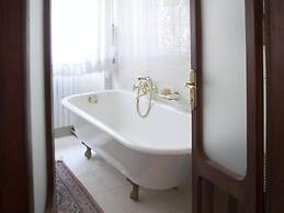 Elegant Art Nouveau Villa With Private Pool Near the Lake