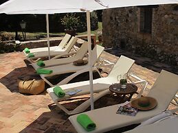 Traditional Estate From the XIV Century, With Swimming Pool
