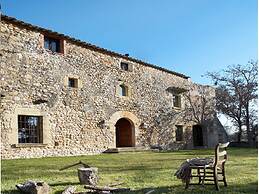 Traditional Estate From the XIV Century, With Swimming Pool