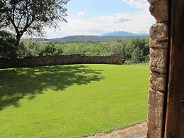Traditional Estate From the XIV Century, With Swimming Pool
