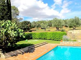 Traditional Estate From the XIV Century, With Swimming Pool