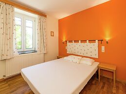 Cottage in Ferrieres With Sauna & Garden